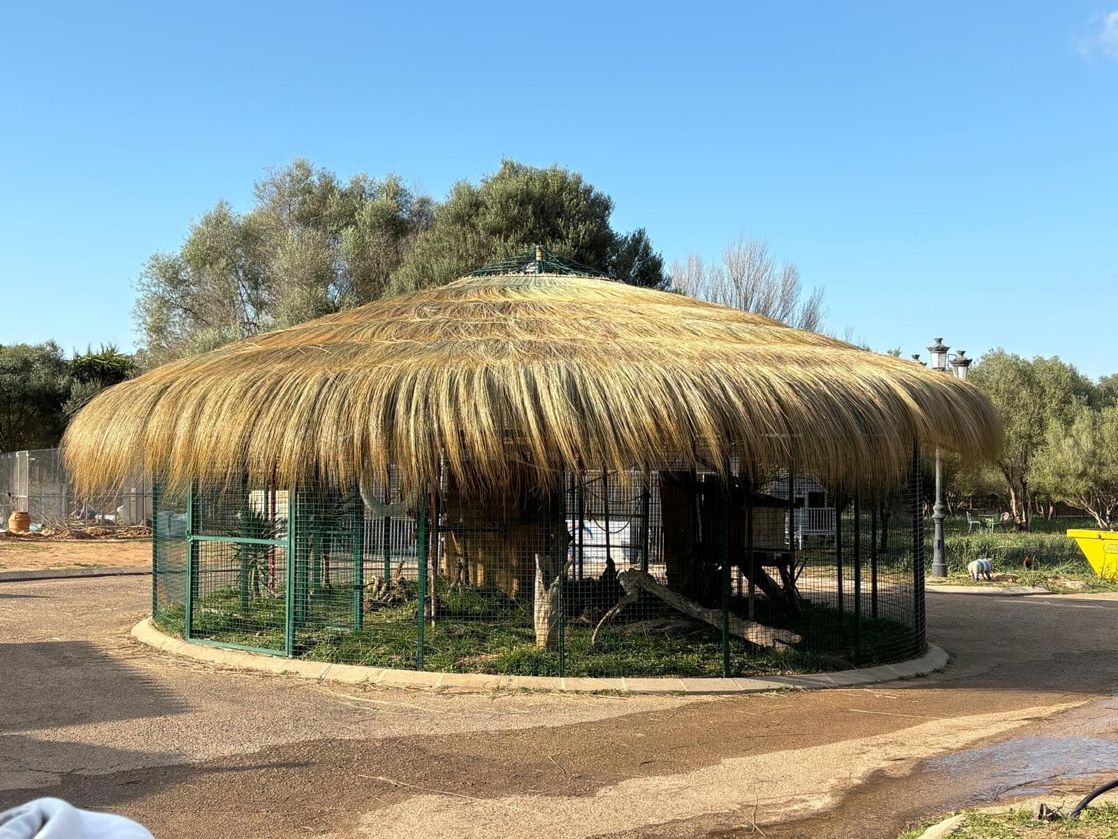 Neues Gehege auf der Finca Noah
